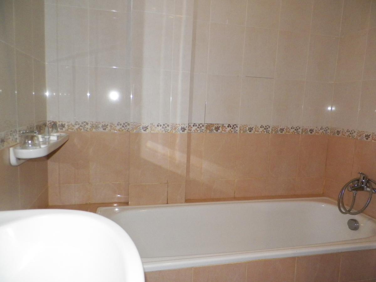 Multazam Hotel Solo Luaran gambar