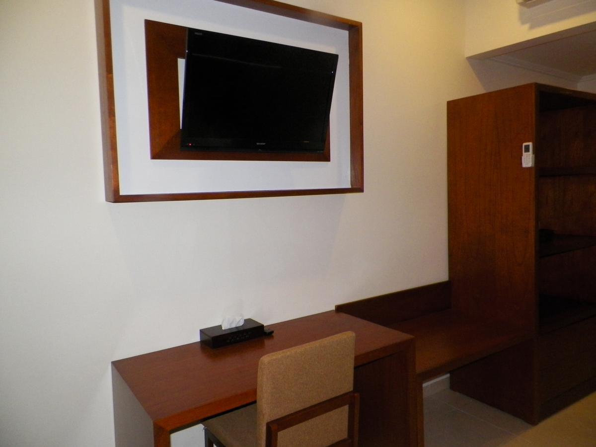 Multazam Hotel Solo Luaran gambar