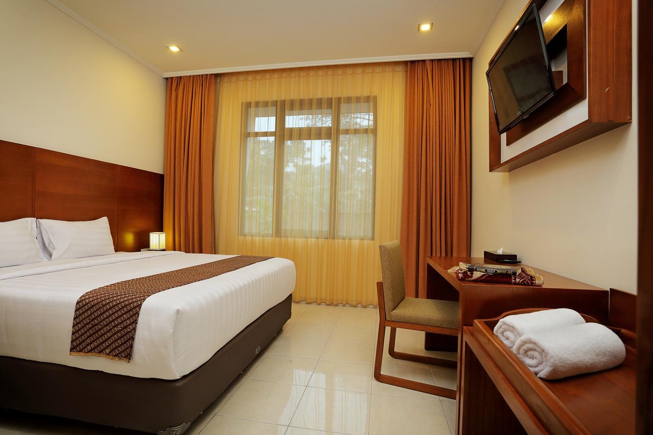 Multazam Hotel Solo Luaran gambar